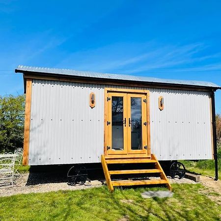 The Hut@Trefechan Wen - Coastal Coziness! Goodwick Luaran gambar