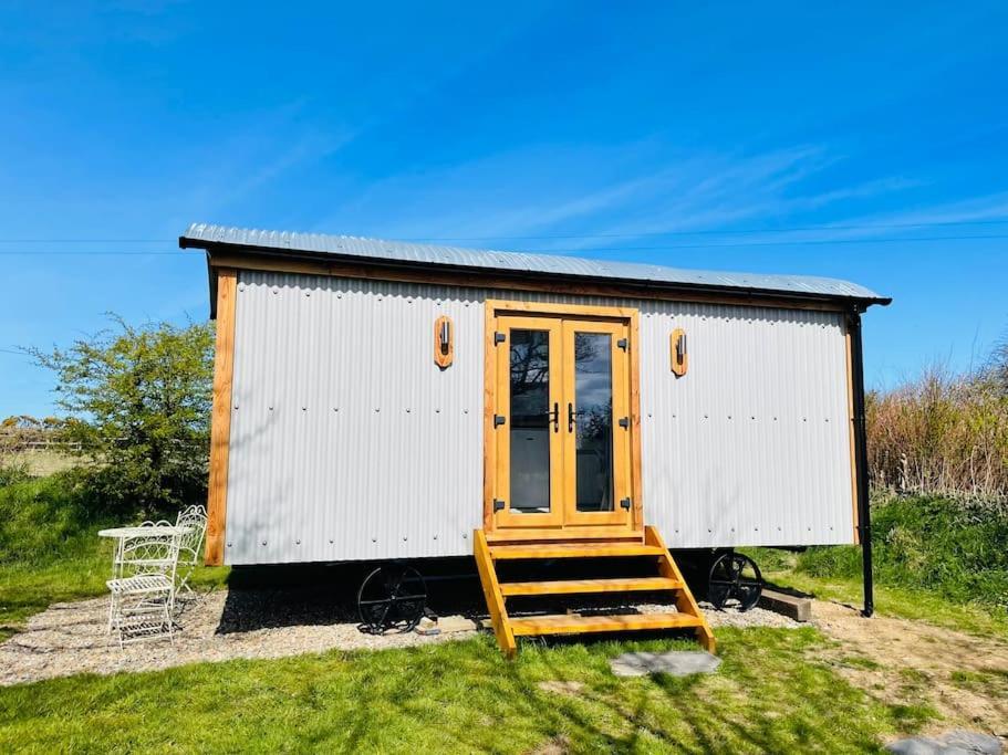 The Hut@Trefechan Wen - Coastal Coziness! Goodwick Luaran gambar