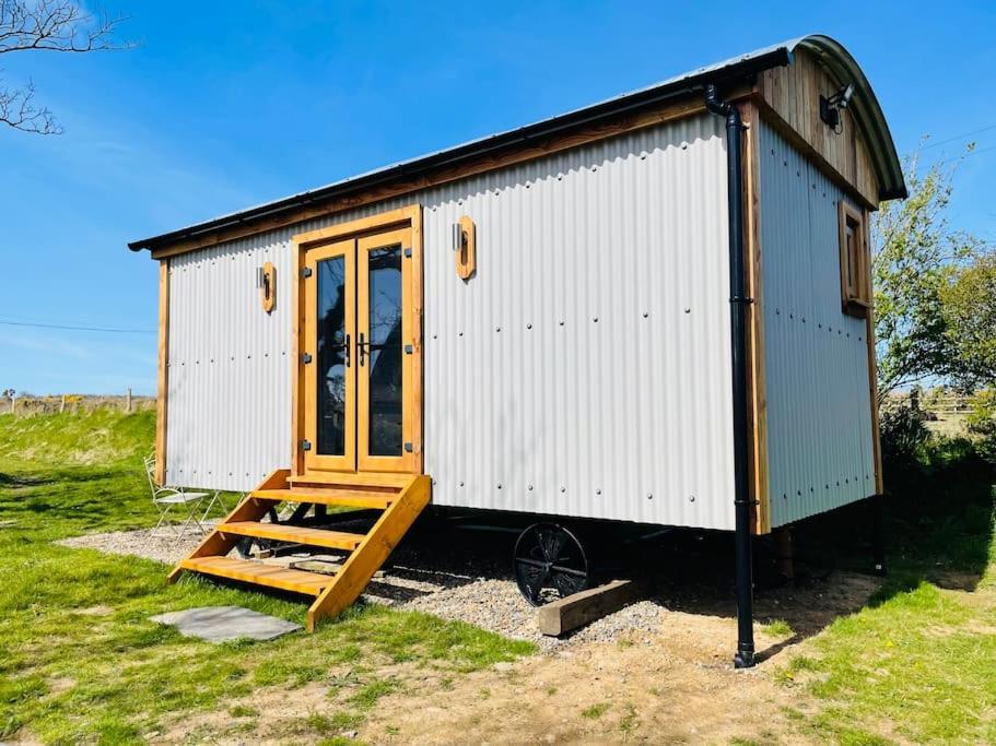 The Hut@Trefechan Wen - Coastal Coziness! Goodwick Luaran gambar